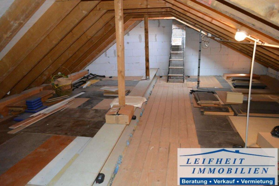 Spitzboden ZFH Haus Nottertal-Heilinger H�hen OT Schlotheim