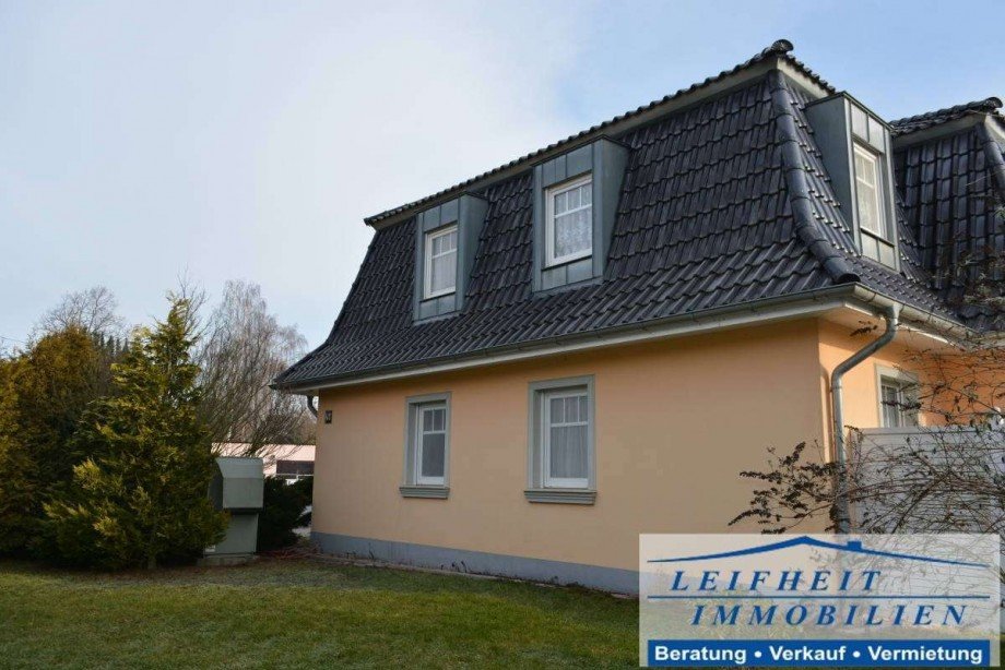 Seitenansicht Villa Niederdorla