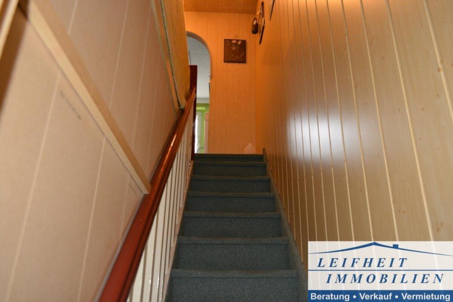 Treppe zum DG Reihenmittelhaus Nottertal-Heilinger H�hen OT Schlotheim