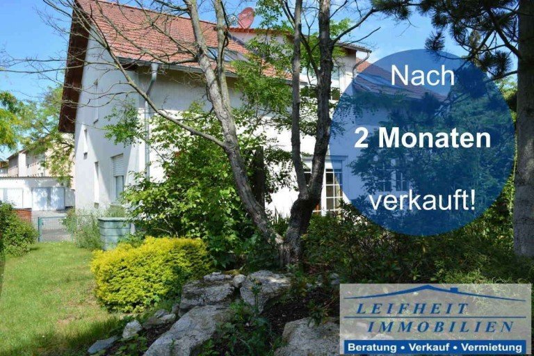 VERKAUFT Oberdorla Einfamilienhaus Ein modernes helles Haus mit viel Gr�n drum rum (BEREITS VERKAUFT!)