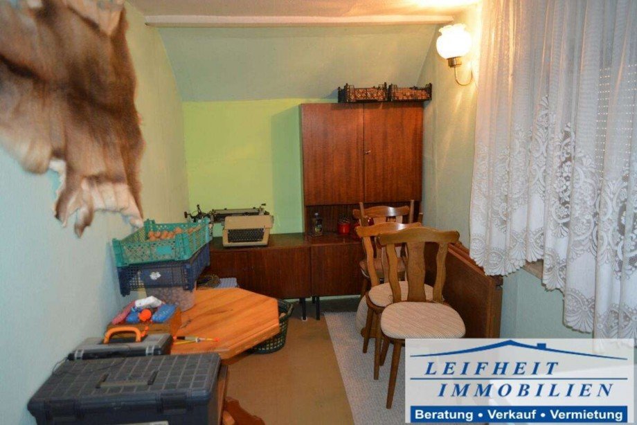 Kinderzimmer Doppelhaush�lfte M�hlhausen