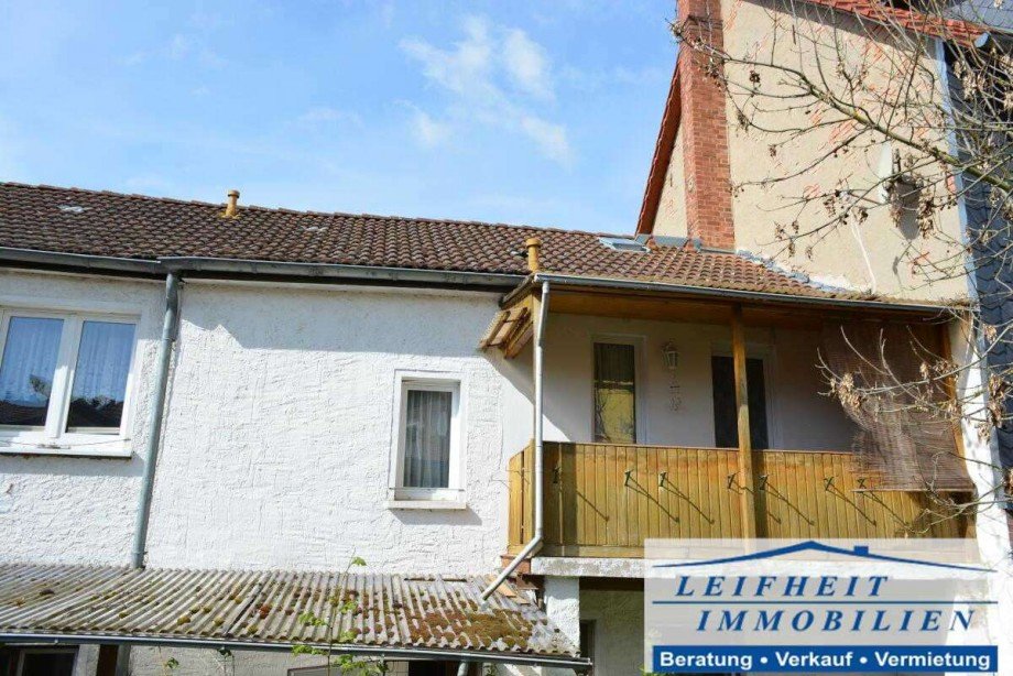 R�ckansicht Reihenmittelhaus Nottertal-Heilinger H�hen OT Schlotheim