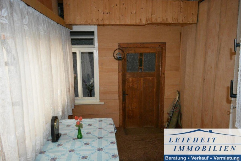 Durchgang zum Hinterhaus OG Reihenmittelhaus Nottertal-Heilinger H�hen OT Schlotheim