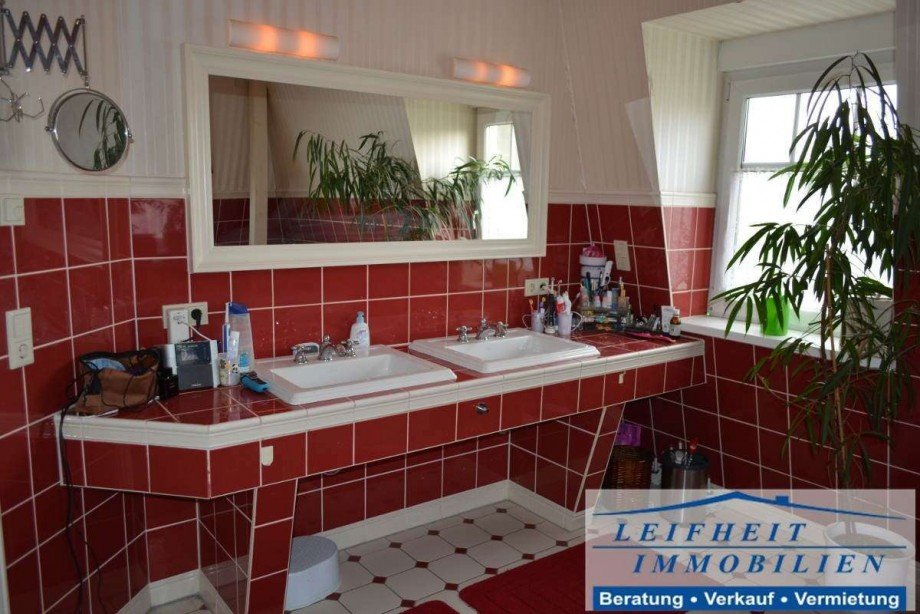 Bad/Dusche/WC DG Villa Niederdorla