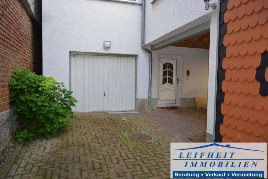 Garage Haus Dingelst�dt