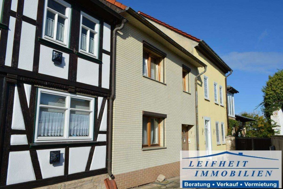 Vorderansicht Reihenmittelhaus M�hlhausen