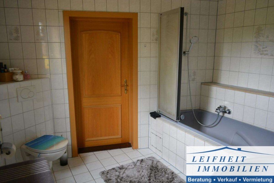 Badezimmer OG Stadthaus M�hlhausen/Th�ringen