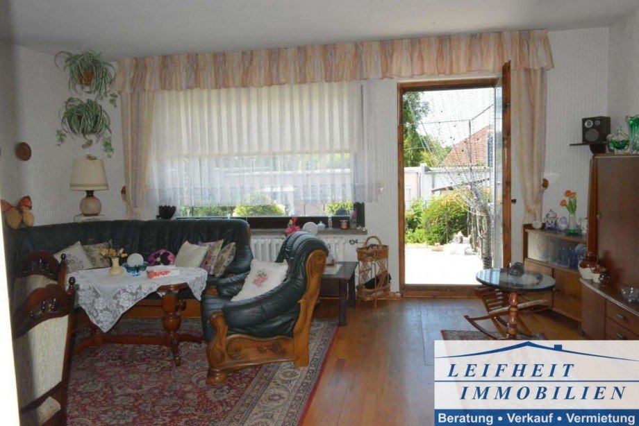Wohnzimmer Doppelhaush�lfte M�hlhausen