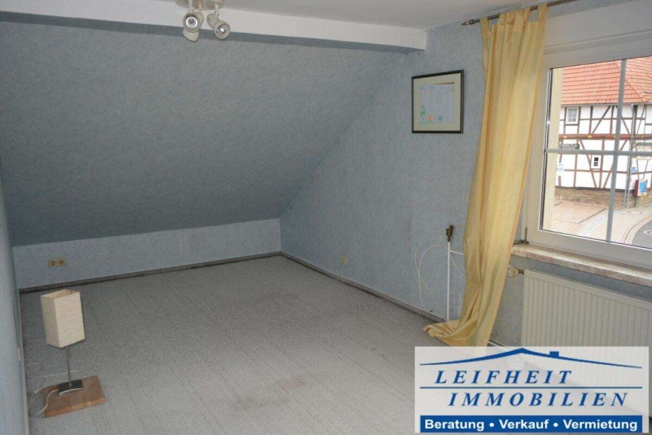 Zimmer Dachgeschoss Einfamilienhaus M�hlhausen OT Eigenrieden