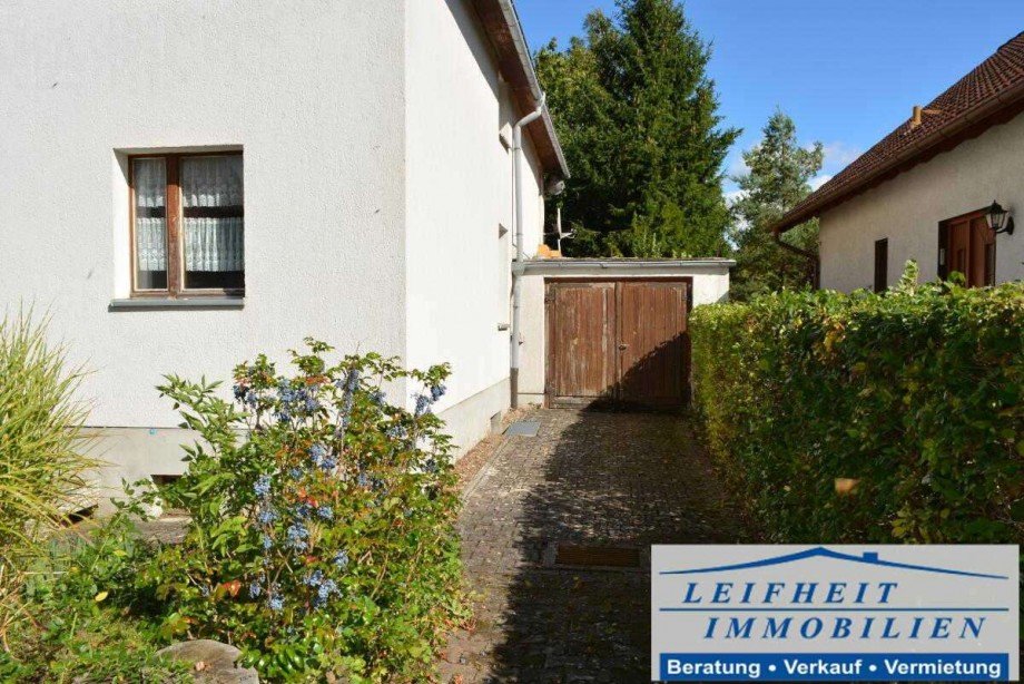 Garagenzufahrt Einfamilienhaus M�hlhausen/Th�ringen