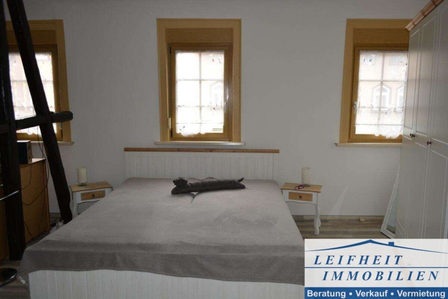 Schlafzimmer OG Stadthaus M�hlhausen/Th�ringen