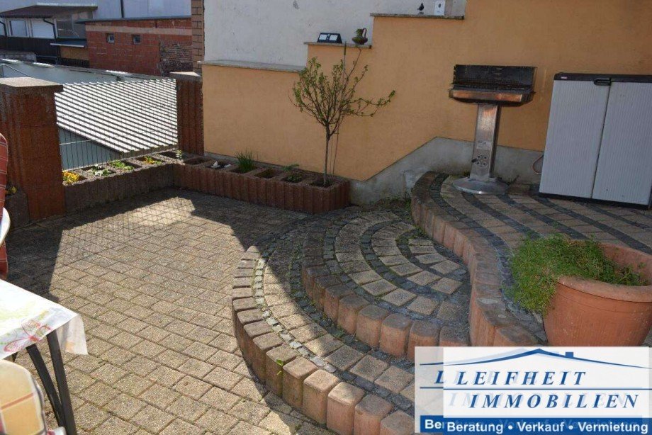 Terrasse/Hof Reihenmittelhaus M�hlhausen/Th�ringen