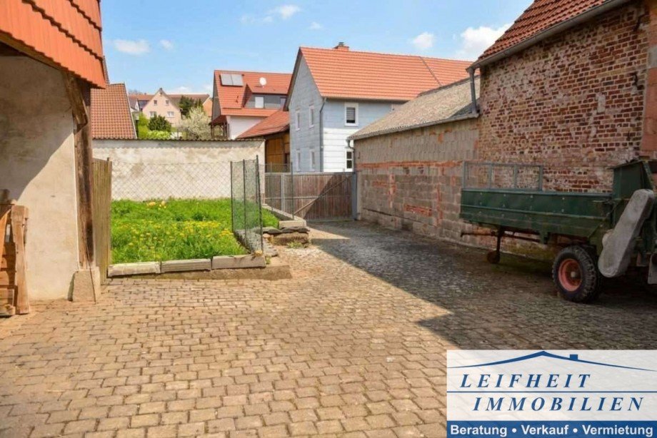 Zufahrt Einfamilienhaus M�hlhausen OT Eigenrieden