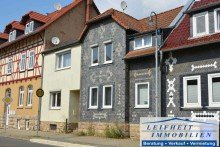 Vorderansicht Haus mit viel Platz f�r kleines Geld (BEREITS VERKAUFT!)