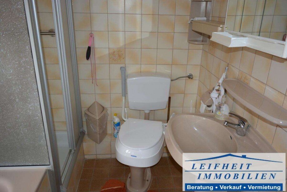 Bad/Dusche/WC Einfamilienhaus M�hlhausen/Th�ringen