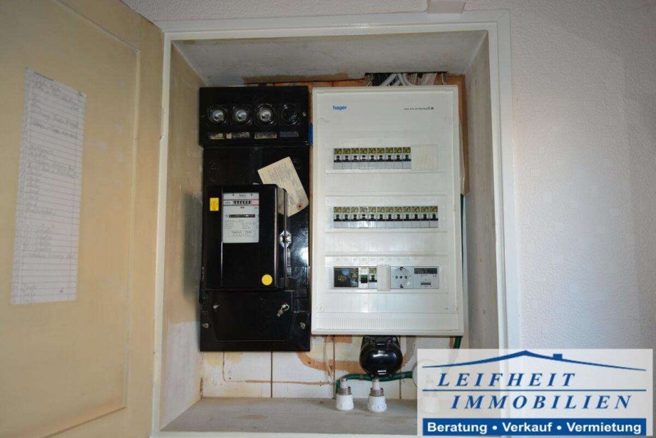 Geb�udeelektrik Doppelhaush�lfte Vogtei