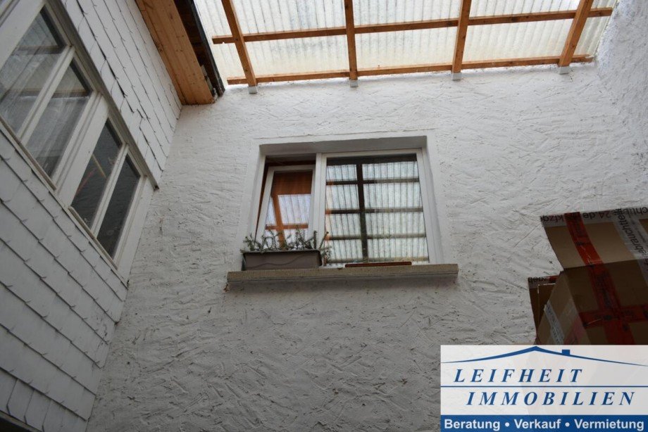 �berdachter Hof Reihenmittelhaus Nottertal-Heilinger H�hen OT Schlotheim