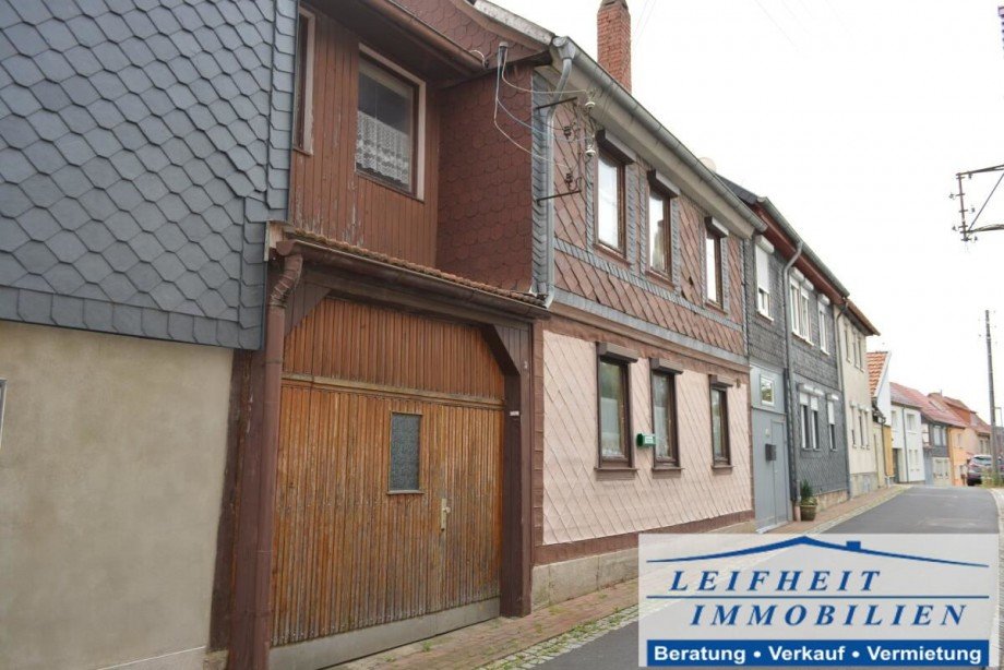 Vorderansicht Bauernhaus Oberdorla