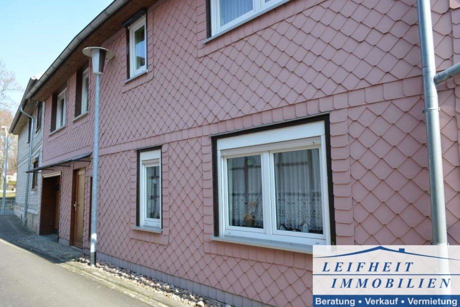 Vorderansicht Einfamilienhaus Vogtei OT Niederdola