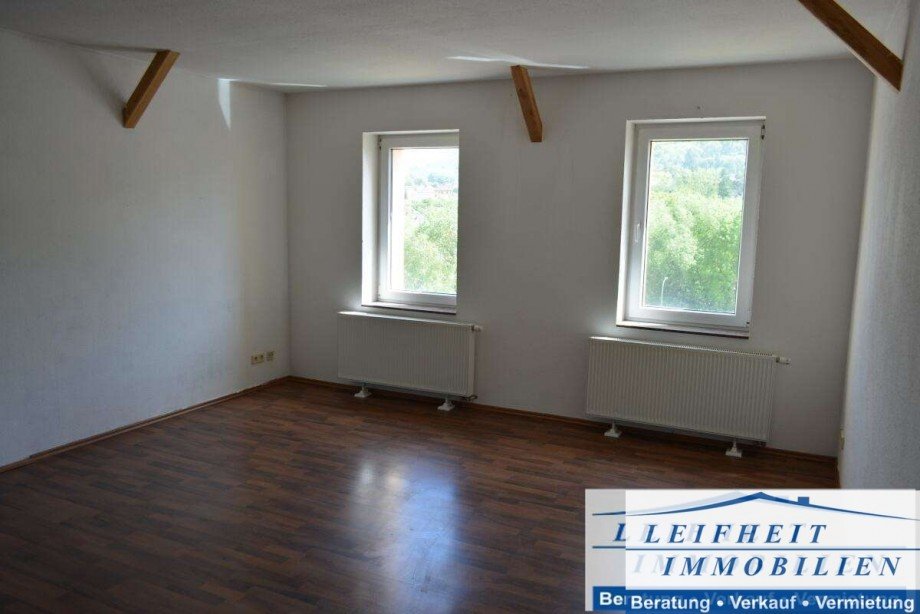WHG DG Zimmer Mehrfamilienhaus Sondershausen