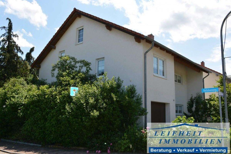 Seitenansicht Einfamilienhaus Oberdorla