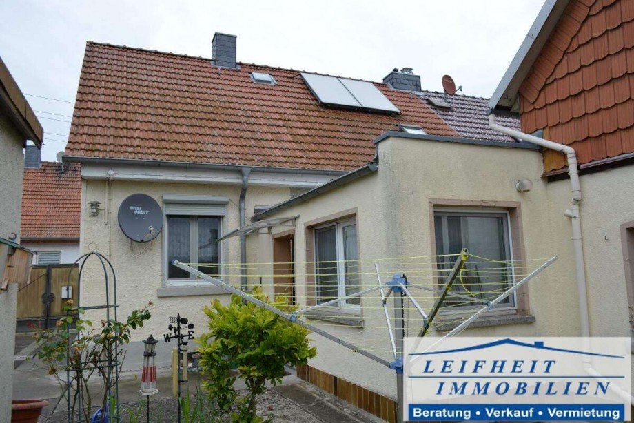 R�ckansicht Doppelhaush�lfte M�hlhausen OT G�rmar