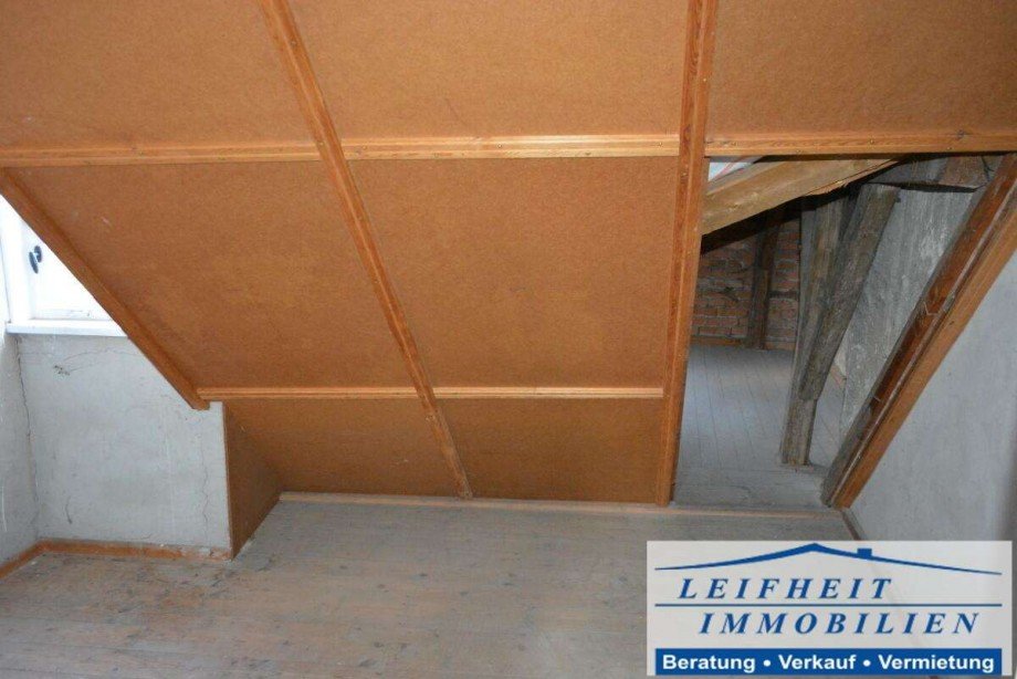 Dachboden Doppelhaush�lfte Vogtei