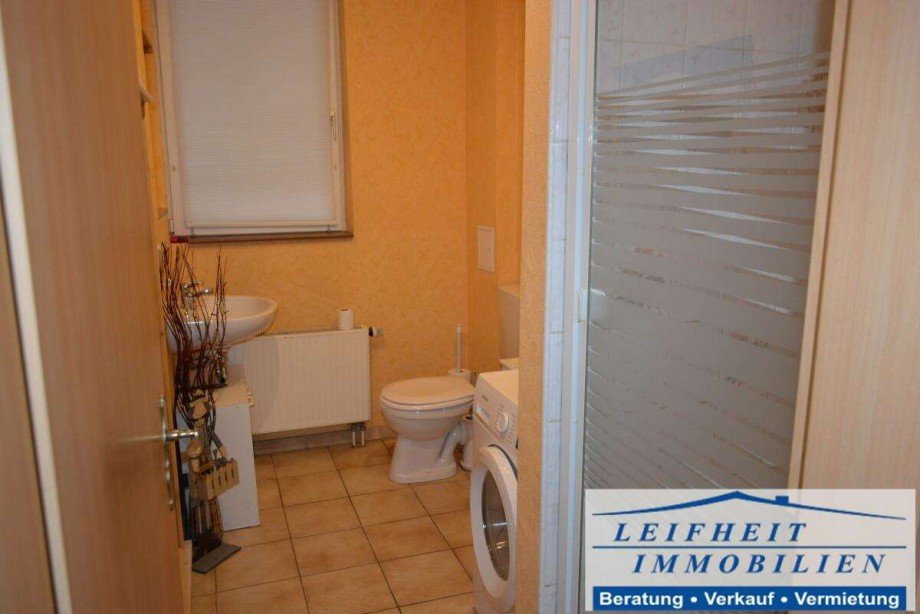 Duschbad Reihenmittelhaus M�hlhausen/Th�ringen