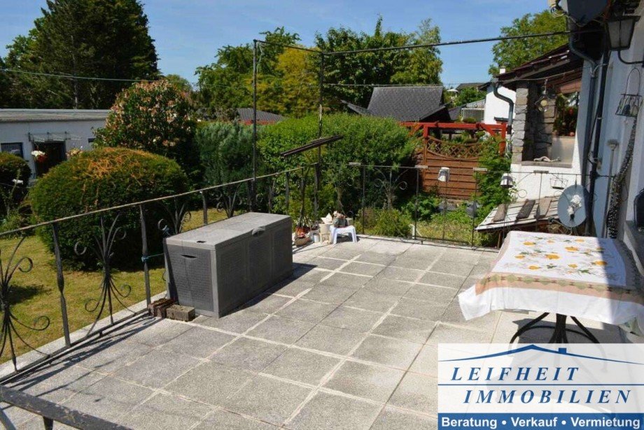 Terrasse Doppelhaush�lfte M�hlhausen