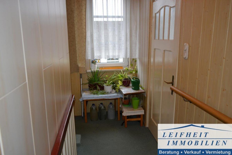 Flur OG Reihenmittelhaus Nottertal-Heilinger H�hen OT Schlotheim