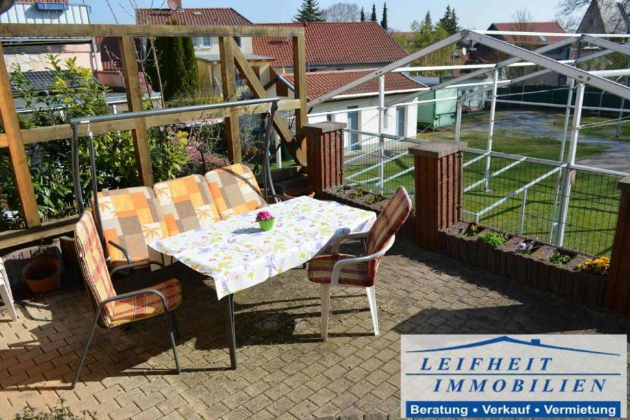 Terrasse/Hof Reihenmittelhaus M�hlhausen/Th�ringen
