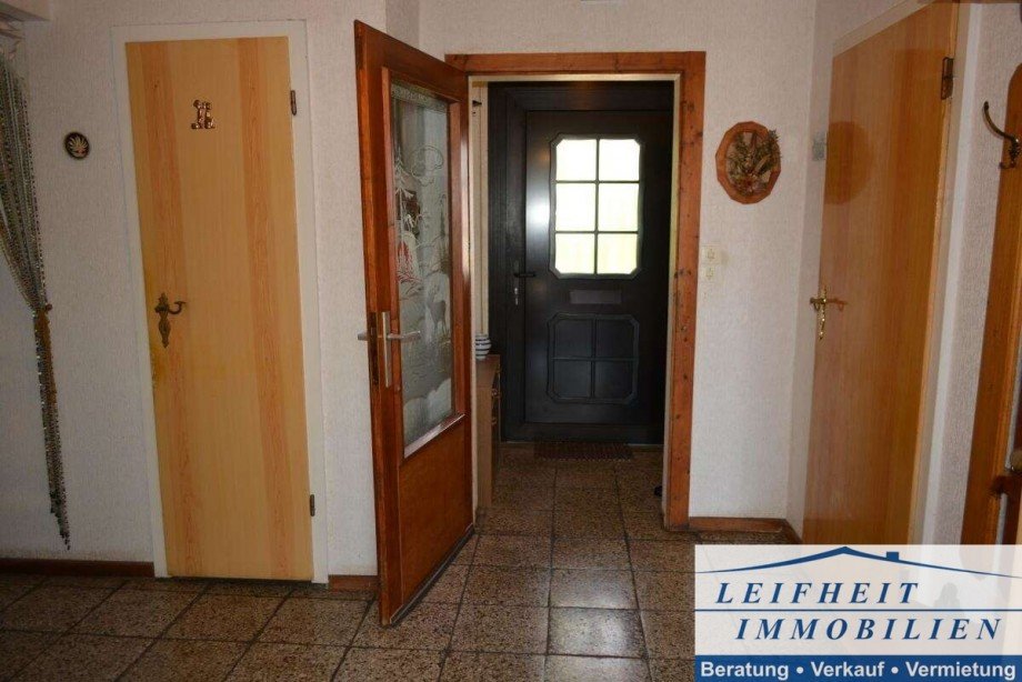 Diele mit Windfang Doppelhaush�lfte M�hlhausen