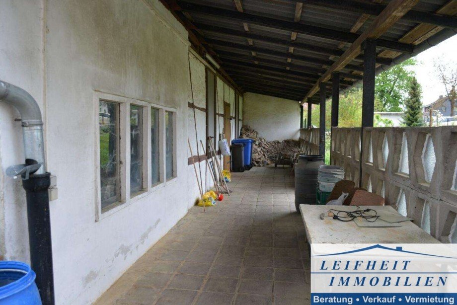 Scheune Einfamilienhaus M�hlhausen OT Eigenrieden
