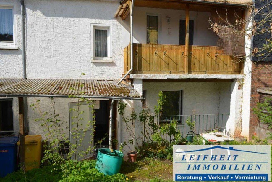 R�ckansicht Reihenmittelhaus Nottertal-Heilinger H�hen OT Schlotheim