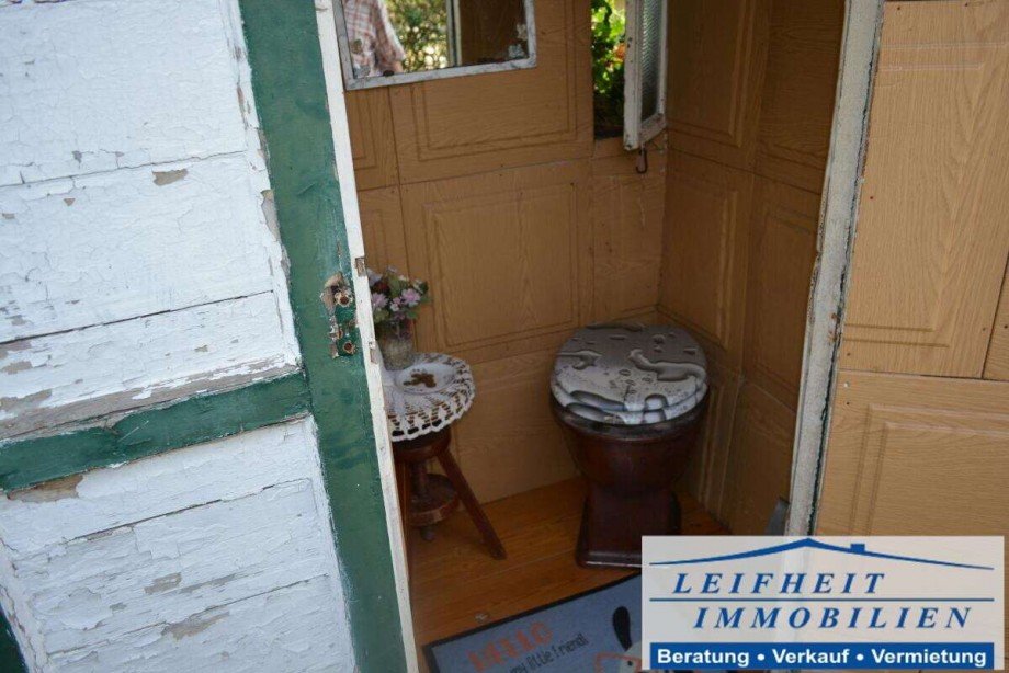 Toilette Freizeitgrundst�ck M�hlhausen/Th�ringen