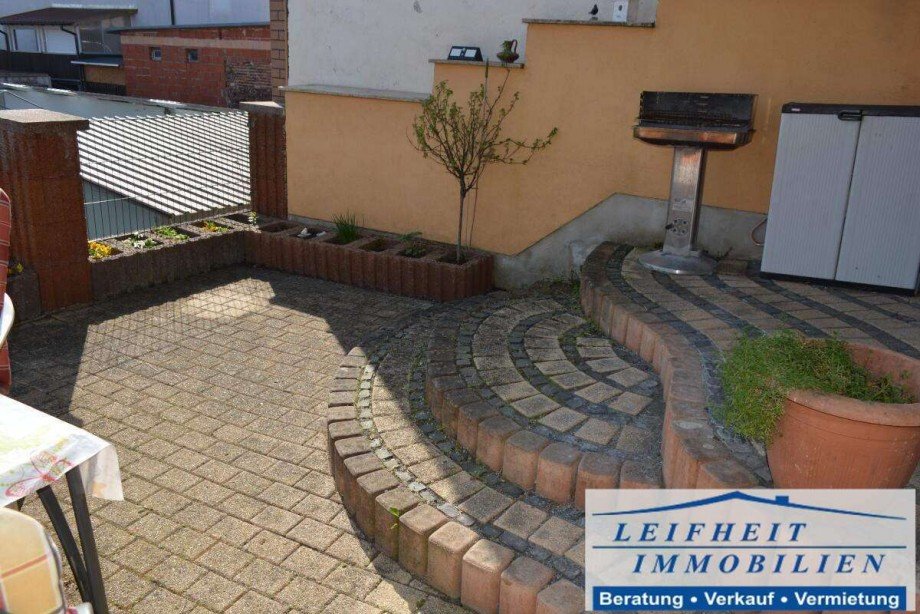 Terrasse/Hof Reihenmittelhaus M�hlhausen/Th�ringen