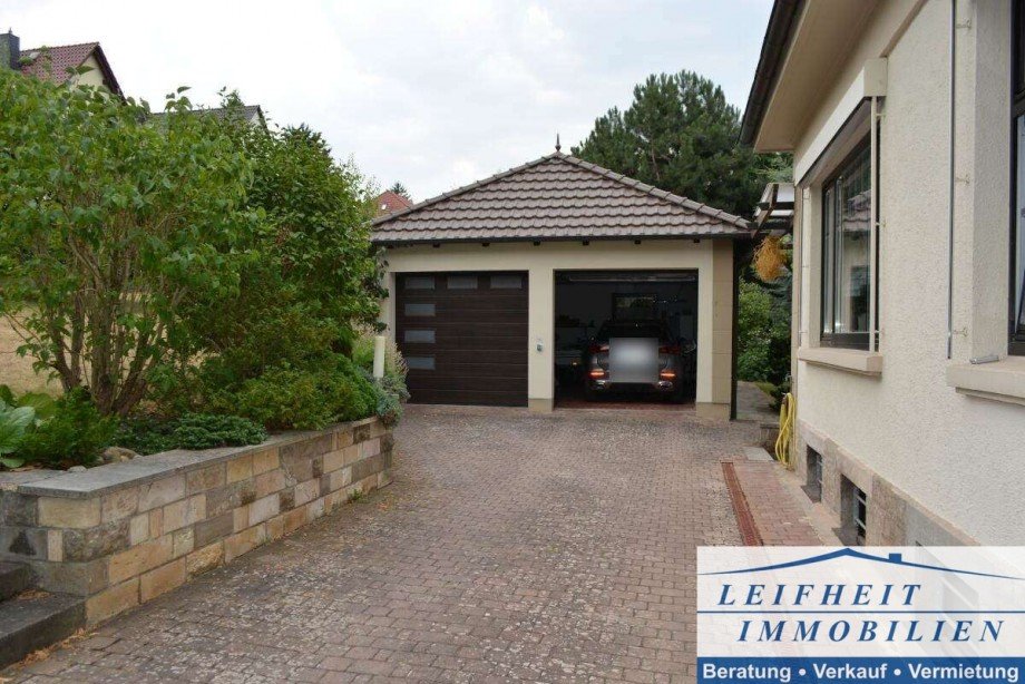 Garage f�r 2 PKW Villa M�hlhausen/Th�ringen