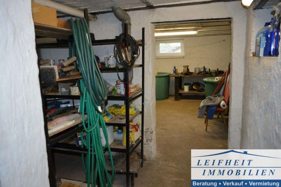 Kellerraum Einfamilienhaus M�hlhausen OT Eigenrieden