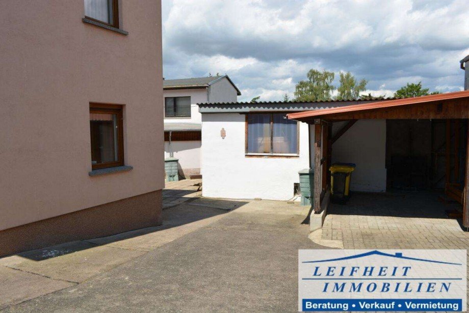 Einfahrt / Carport Haus Unstruttal OT Lengefeld
