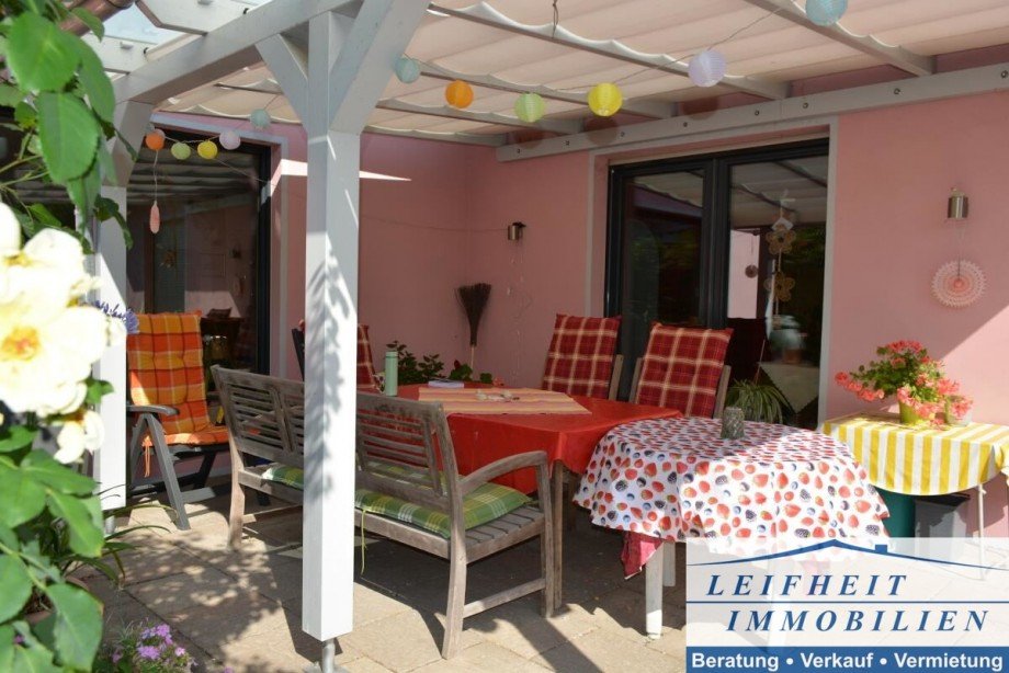 �berdachte Terrasse Bungalow Nottertal-Heilinger H�hen OT Schlotheim