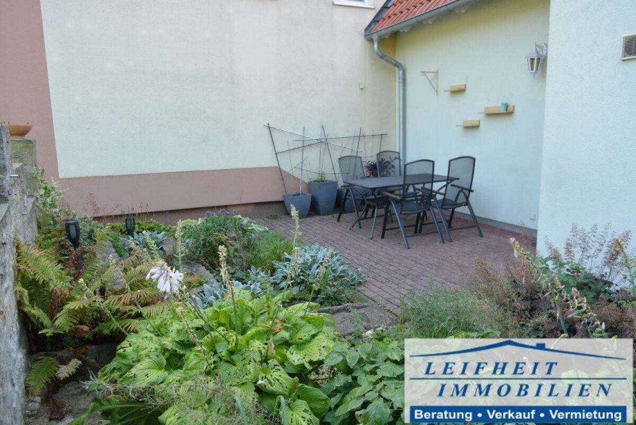 R�ckseite EFH Haus Nottertal-Heilinger H�hen OT Schlotheim