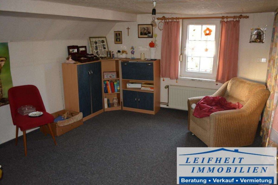Zimmer DG Einfamilienhaus Rodeberg OT Eigenrieden
