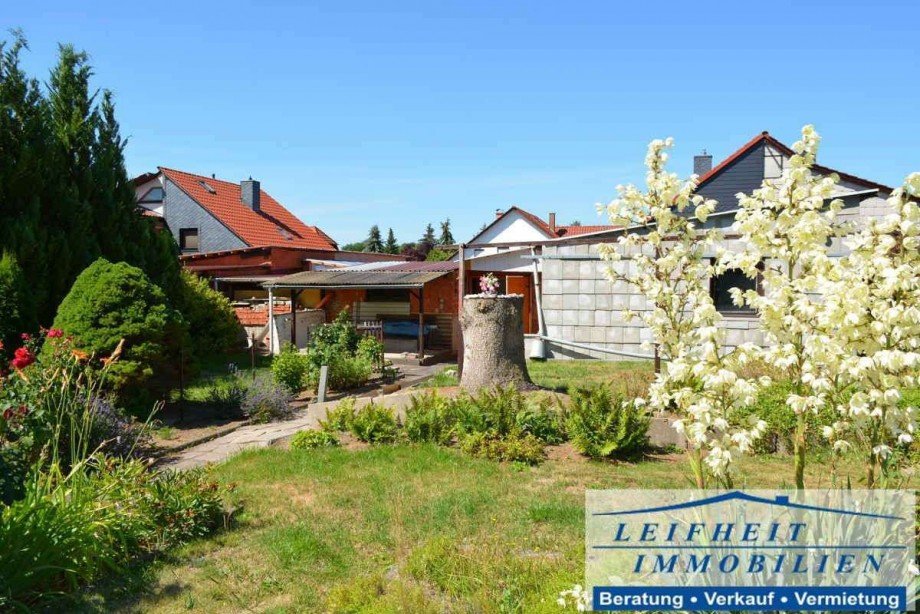 Garten Doppelhaush�lfte M�hlhausen