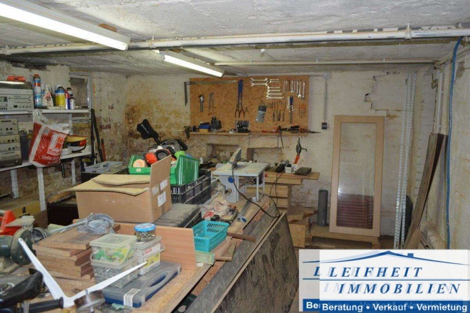 Keller Reihenmittelhaus M�hlhausen/Th�ringen