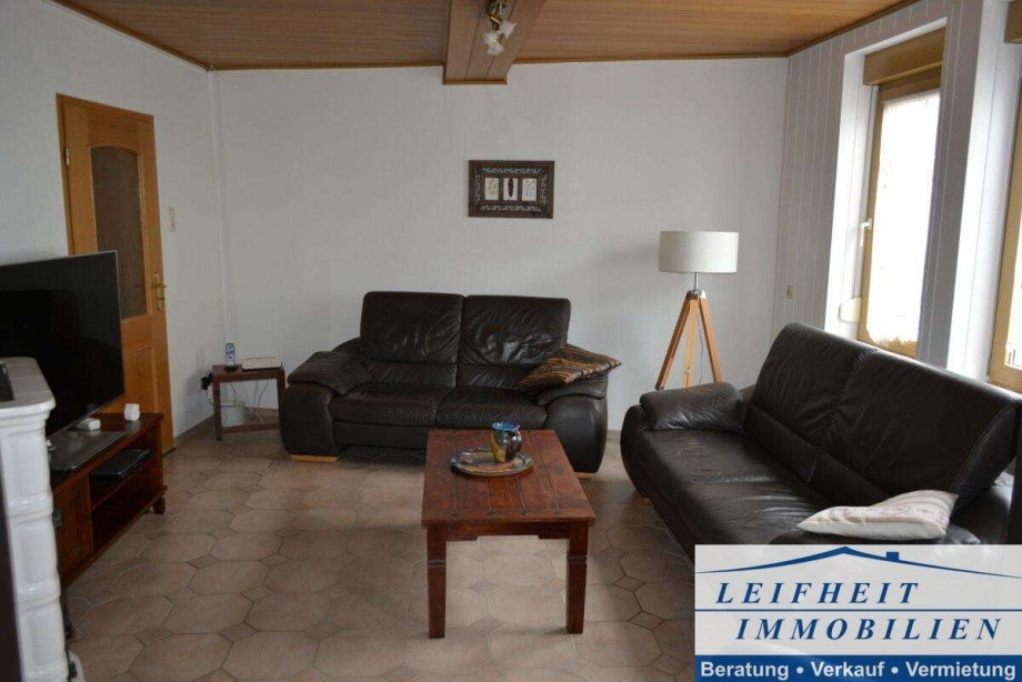 Wohn- und Esszimmer EG Stadthaus M�hlhausen/Th�ringen