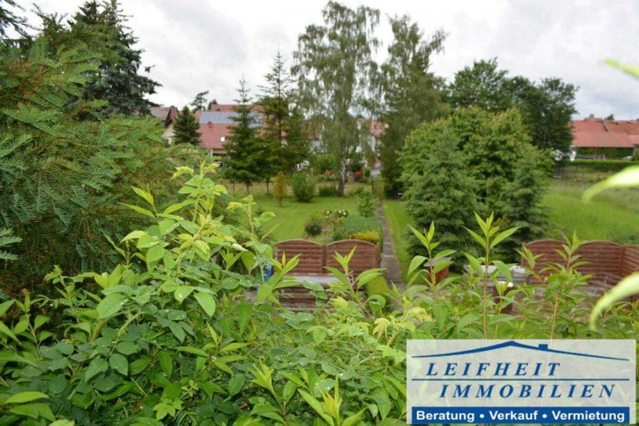 Gartenblick von Terrasse Haus Unstruttal OT Lengefeld
