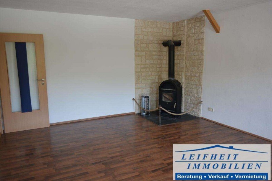 WHG DG Zimmer Mehrfamilienhaus Sondershausen