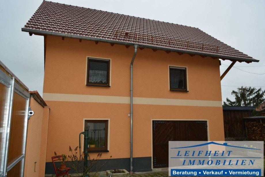 Seitenansicht Neubau Haus Sch�nstedt