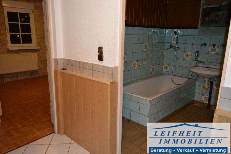 Flur und Badezimmer Einfamilienhaus Rodeberg OT Eigenrieden