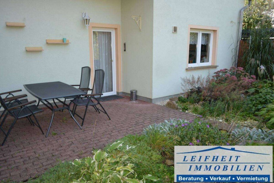 R�ckseite EFH Haus Nottertal-Heilinger H�hen OT Schlotheim